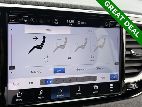 Used 2025 Chrysler Pacifica Select image 27