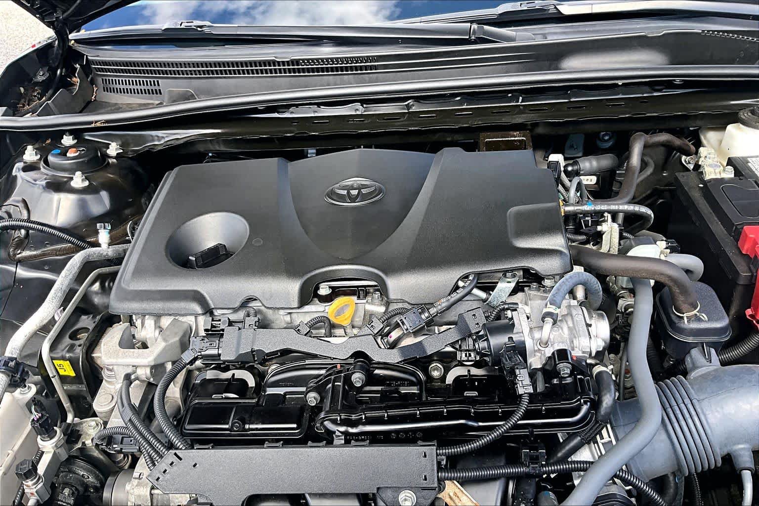 Used 2024 Toyota Camry SE AWD/4WD image 31