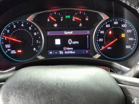 Used 2019 Chevrolet Equinox LT w/ Sun & Navigation Package image 12