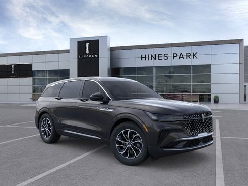 New 2026 Lincoln Nautilus Premier w/ Equipment Group 102A image 7