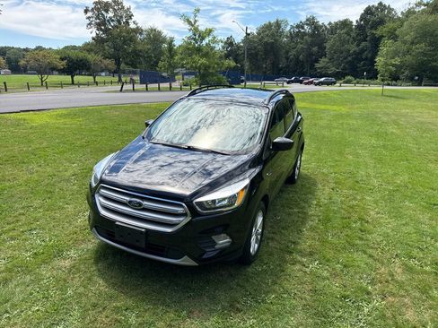 Used 2018 Ford Escape SE AWD/4WD image 6