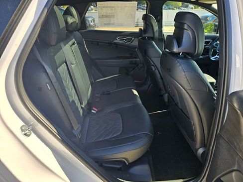 New 2025 Kia Sportage X-Pro Prestige image 28
