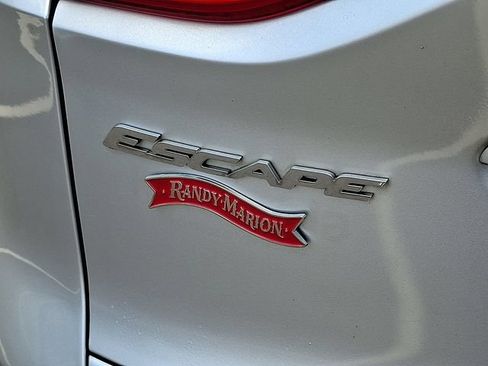 Used 2015 Ford Escape SE AWD/4WD image 23