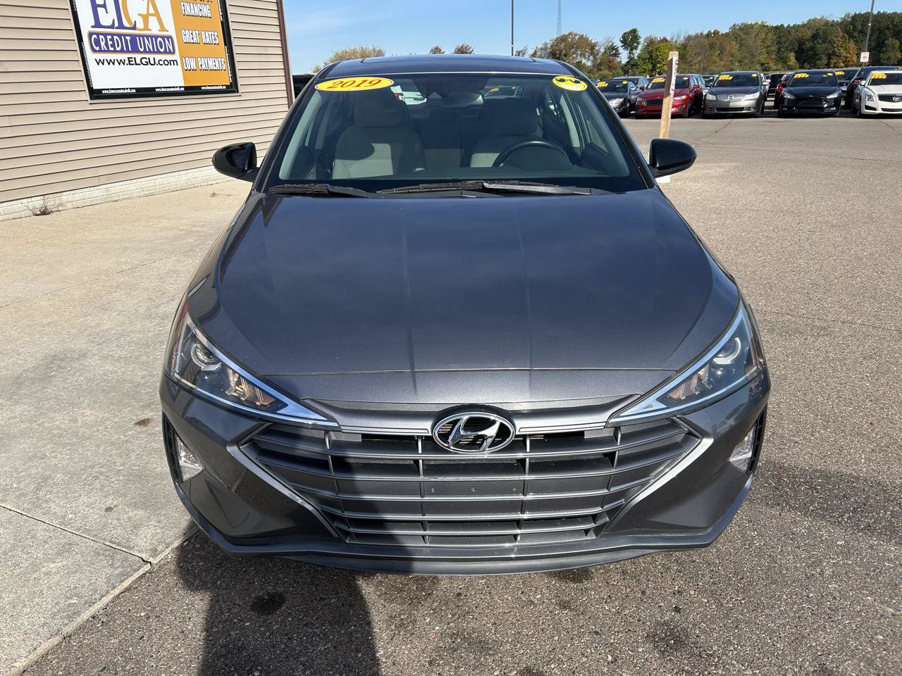 Used 2019 Hyundai Elantra Value Edition FWD image 2