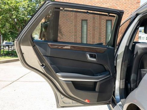 Used 2015 Mercedes-Benz E 350 4MATIC Wagon image 46
