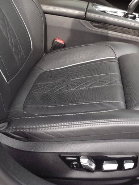 Used 2018 BMW 750i xDrive AWD/4WD image 38