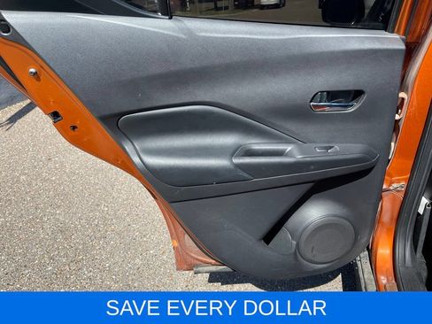 Used 2020 Nissan Kicks SR w/ SR Premium Package FWD image 15