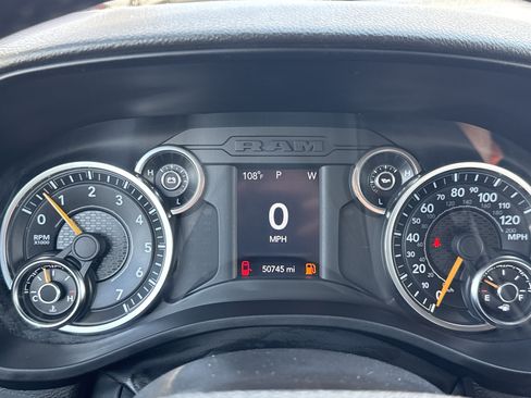 Used 2022 RAM 1500 Big Horn AWD/4WD image 10