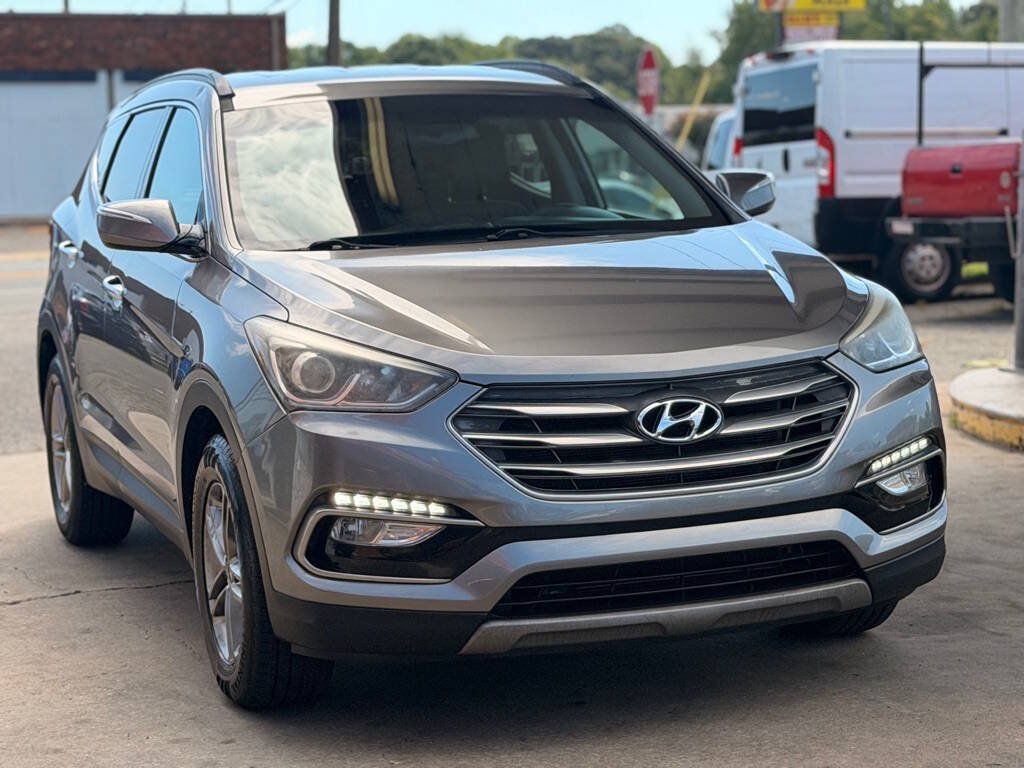 Used 2018 Hyundai Santa Fe Sport w/ 2.4L Value Package 02 FWD image 2
