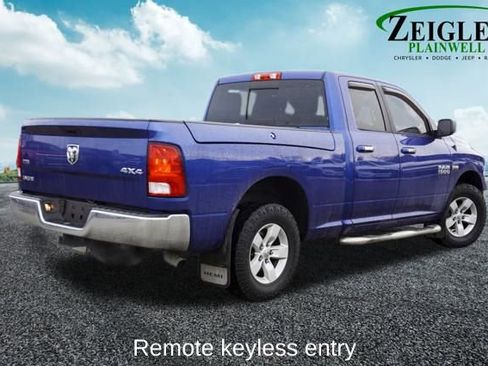 Used 2017 RAM 1500 Classic SLT image 3