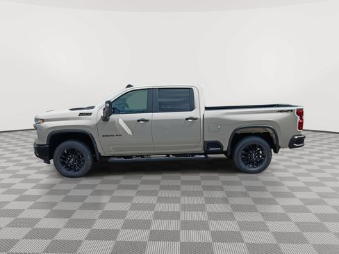 New 2026 Chevrolet Silverado 2500 Custom w/ Custom Value Package AWD/4WD image 12
