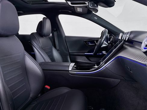 Certified 2023 Mercedes-Benz C 300 4MATIC Sedan image 8