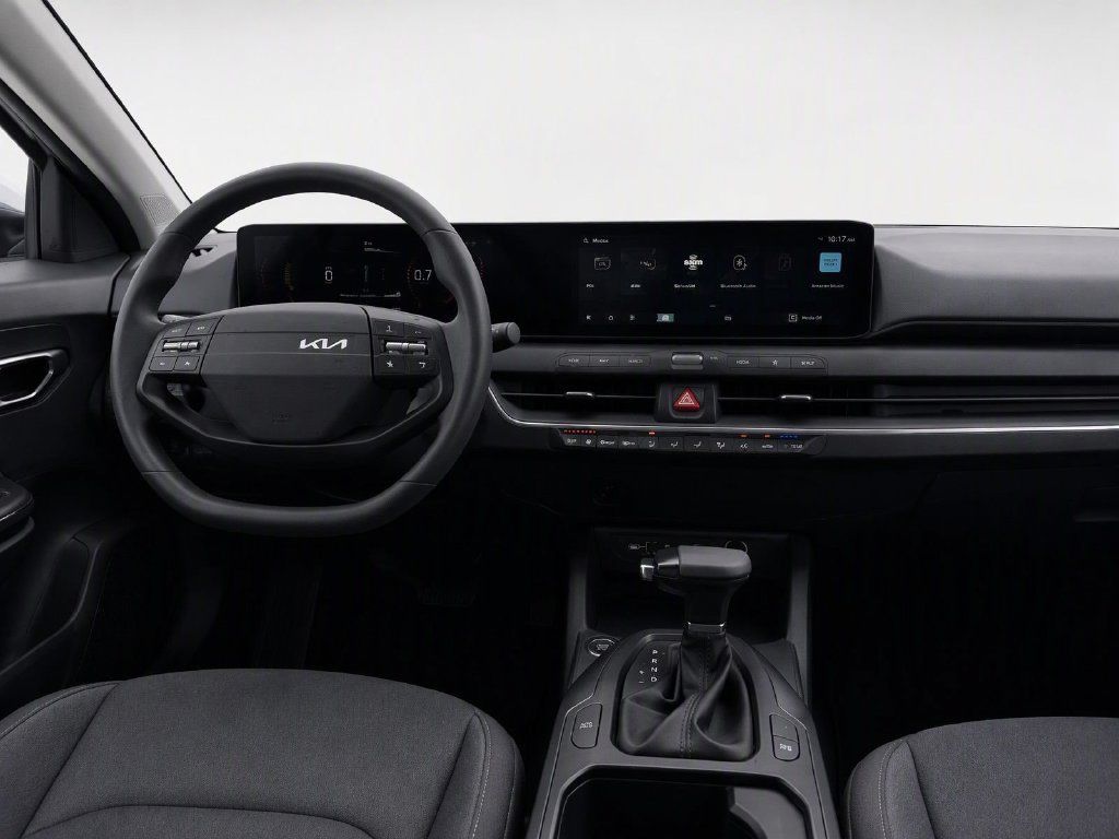 Used 2025 Kia K4 FWD image 26