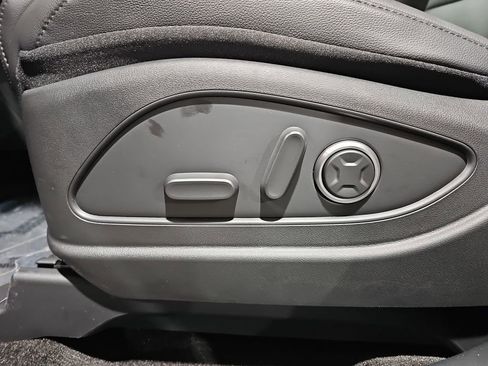 New 2026 Hyundai Palisade Limited image 30