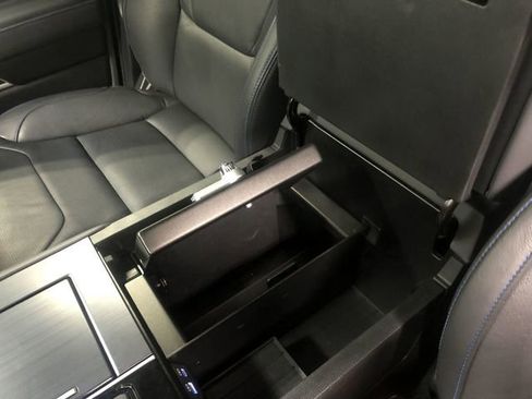 Used 2023 Toyota Tundra Platinum image 28