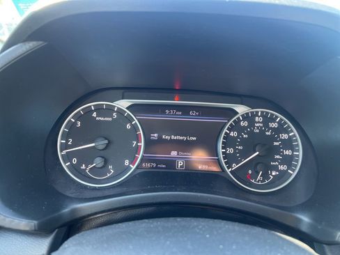Used 2020 Nissan Sentra SV FWD image 6