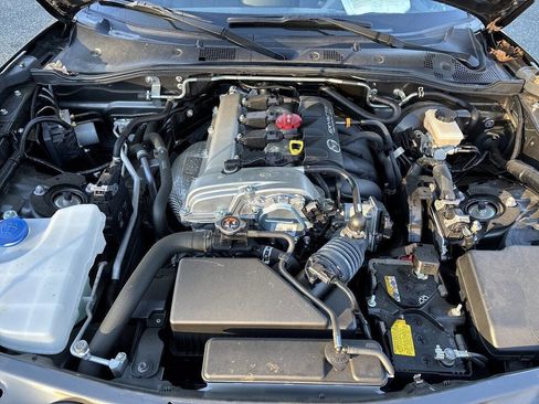 Used 2017 MAZDA MX-5 Miata RF Grand Touring w/ Appearance Package image 30