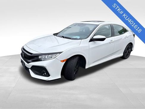 Used 2019 Honda Civic EX image 3