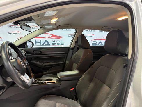 Used 2026 Nissan Altima 2.5 SV FWD image 34