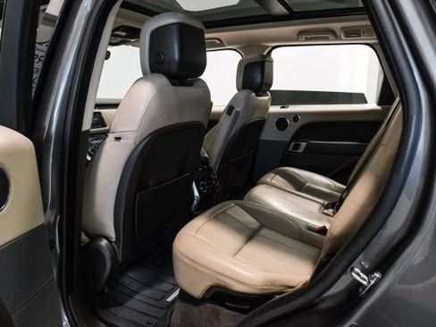 Used 2019 Land Rover Range Rover Sport HSE AWD/4WD image 34