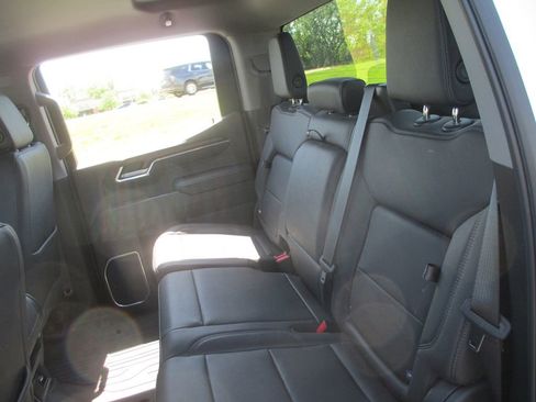 Used 2022 GMC Sierra 1500 SLT image 20