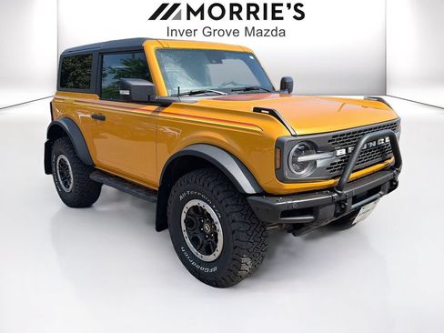 Used 2022 Ford Bronco Badlands w/ Sasquatch Package AWD/4WD image 3