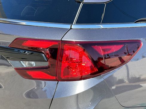 New 2026 Honda Odyssey Elite image 12