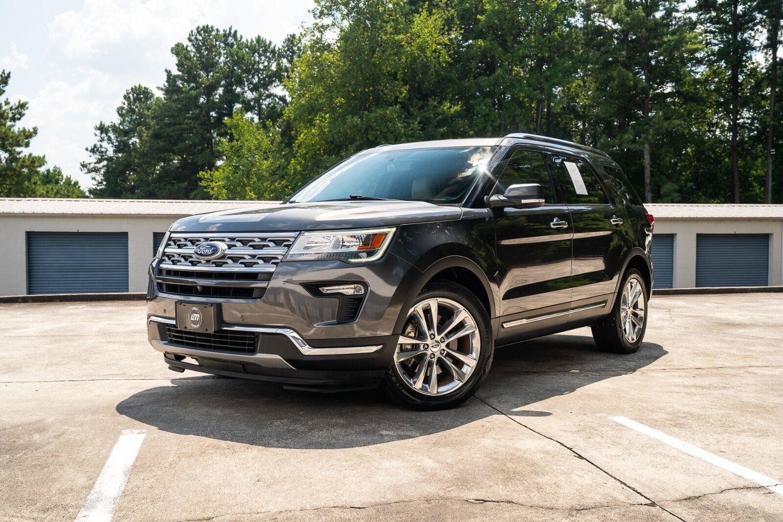 Used 2018 Ford Explorer Limited FWD image 1