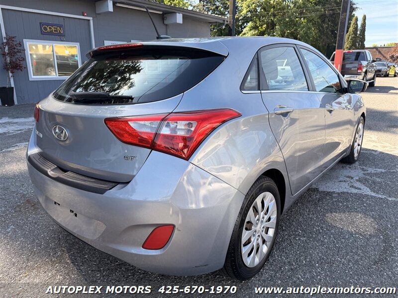 Used 2016 Hyundai Elantra GT FWD image 8