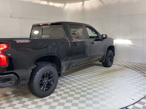 Used 2021 Chevrolet Silverado 1500 LT Trail Boss w/ Convenience Package II AWD/4WD image 8