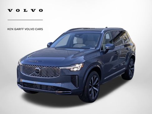 New 2026 Volvo XC90 B5 Core image 8