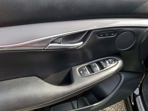 Used 2023 INFINITI QX50 Luxe AWD/4WD image 15