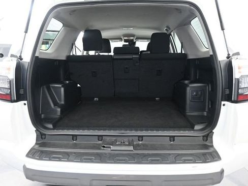 Used 2024 Toyota 4Runner TRD Off-Road image 8