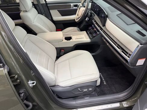 Certified 2025 Hyundai Santa Fe Calligraphy image 41