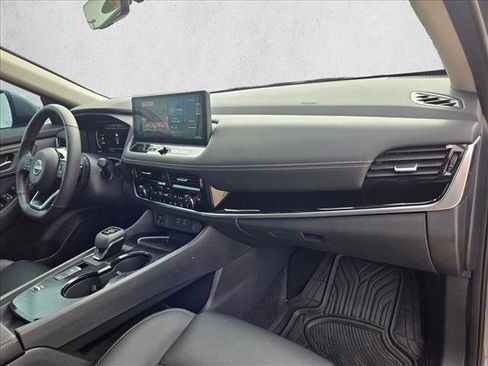 Used 2024 Nissan Rogue SL w/ SL Premium Package image 22