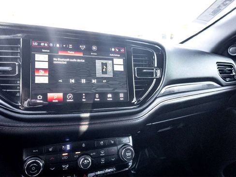 Used 2023 Dodge Durango GT image 23