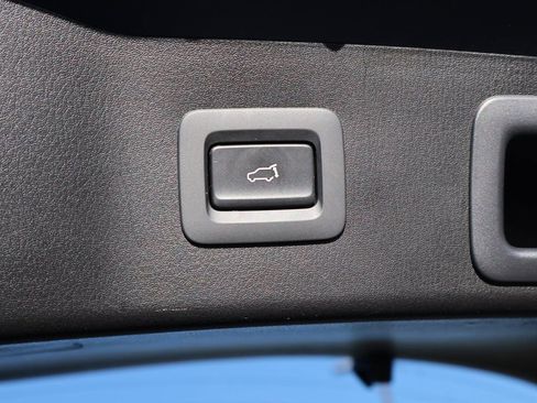 Used 2025 MAZDA CX-5 Carbon Edition image 16