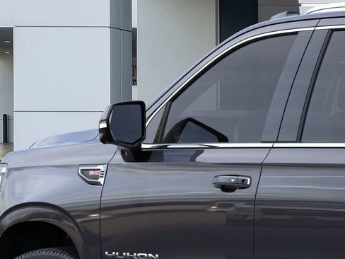 New 2026 GMC Yukon XL Elevation AWD/4WD image 12