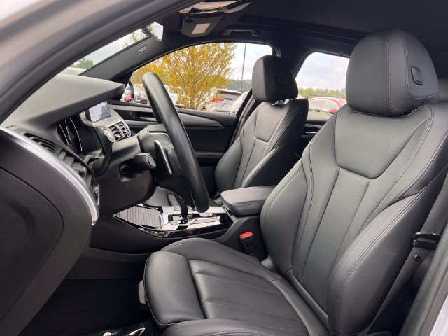 Used 2020 BMW X3 sDrive30i RWD image 11
