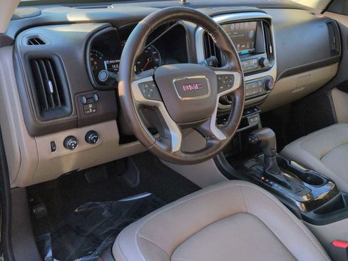 Used 2017 GMC Canyon SLT w/ Driver Alert Package image 16