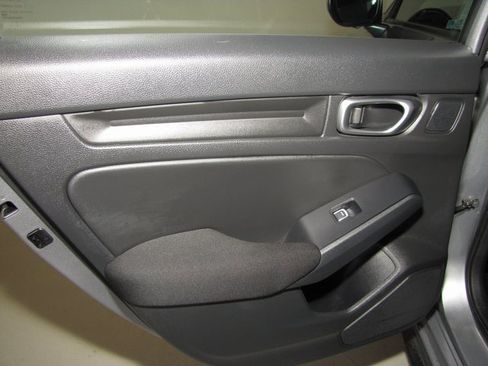 Certified 2023 Honda Civic Sport image 12