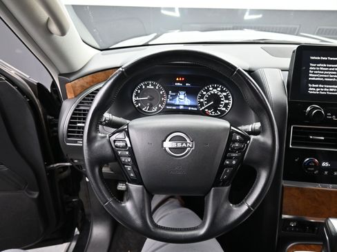 Used 2022 Nissan Armada SL image 16