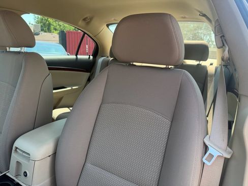Used 2007 Saturn Aura XE FWD image 25