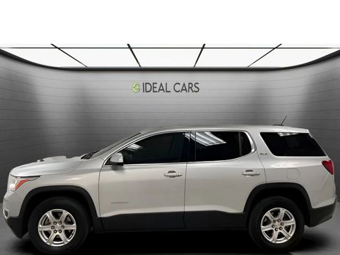 Used 2017 GMC Acadia SLE w/ LPO, Cargo Package FWD image 8