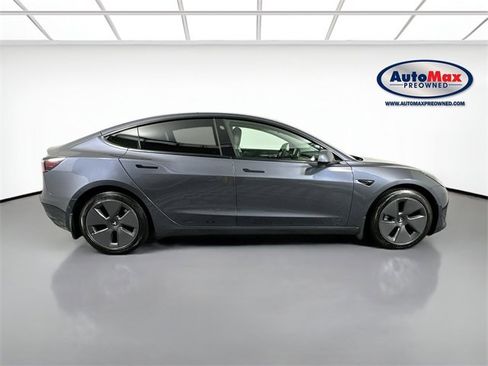 Used 2022 Tesla Model 3 Long Range image 10