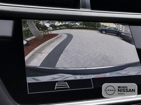 Used 2023 Buick Encore GX Essence w/ Experience Buick Package FWD image 8