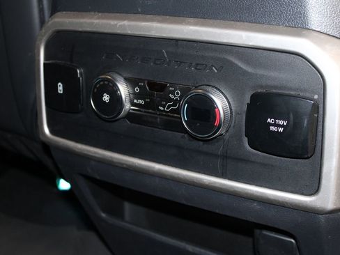 Used 2024 Ford Expedition Max XLT image 37