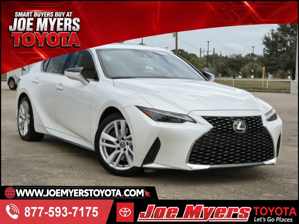 Used 2024 Lexus IS 300 w/ Comfort Package RWD image 1