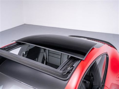 Used 2024 Porsche 911 Carrera S w/ Sport Package image 11