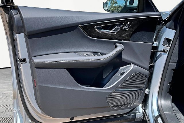New 2027 Audi Q8 Premium Plus AWD/4WD image 18